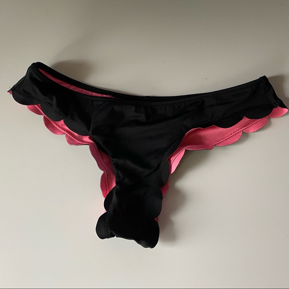 PINK Victoria’s Secret Scallop Bikini Bottom